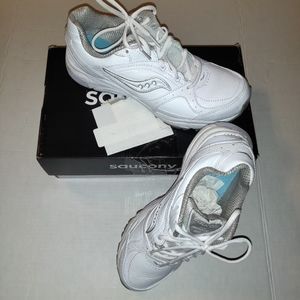 Saucony Women's ProGrid Integrity ST2 Walking Shoe